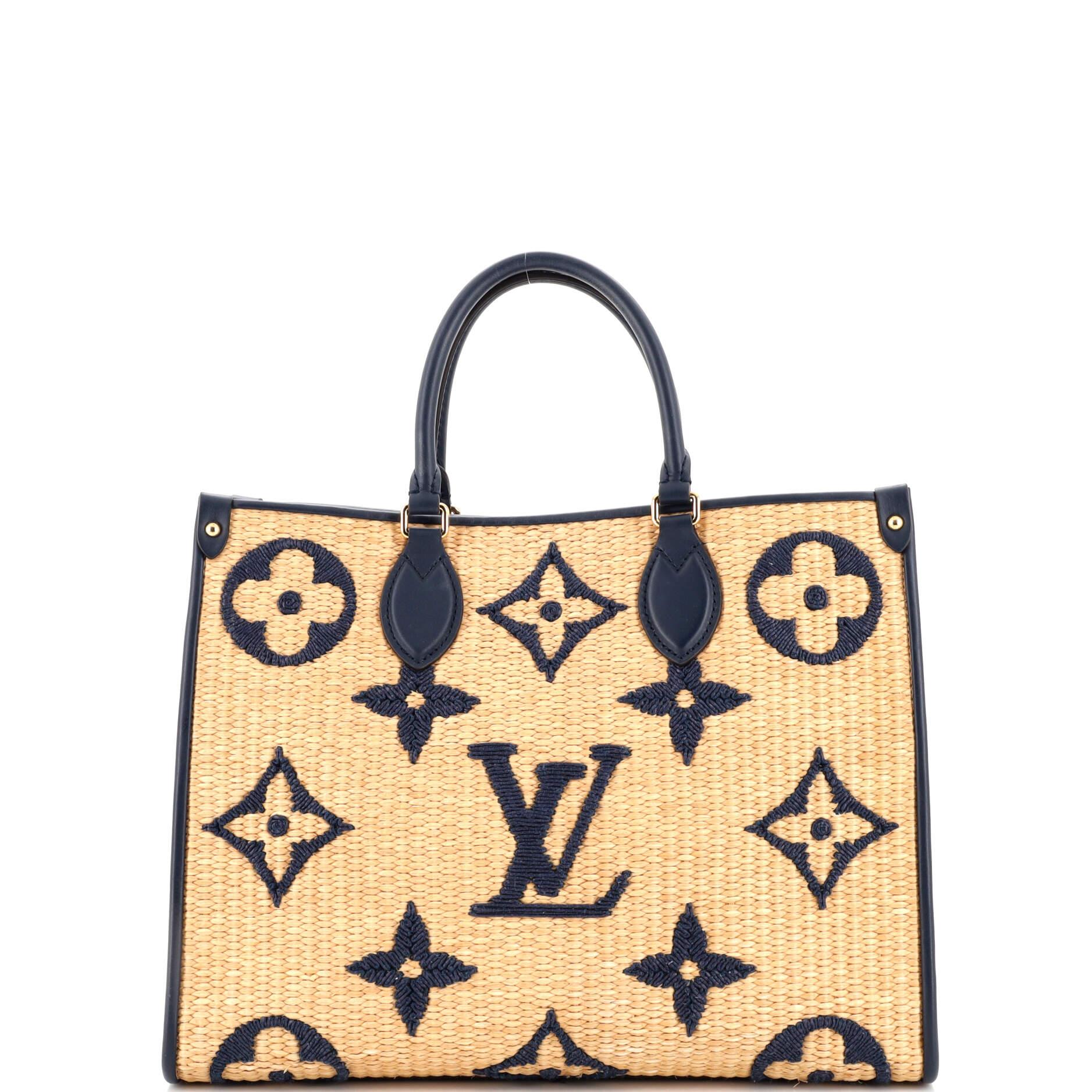 Louis Vuitton OnTheGo Tote Monogram Giant Raffia MM In Good Condition For Sale In NY, NY