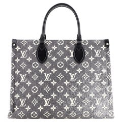 Louis Vuitton OnTheGo Tragetasche aus Jacquard mit Monogramm aus Denim MM