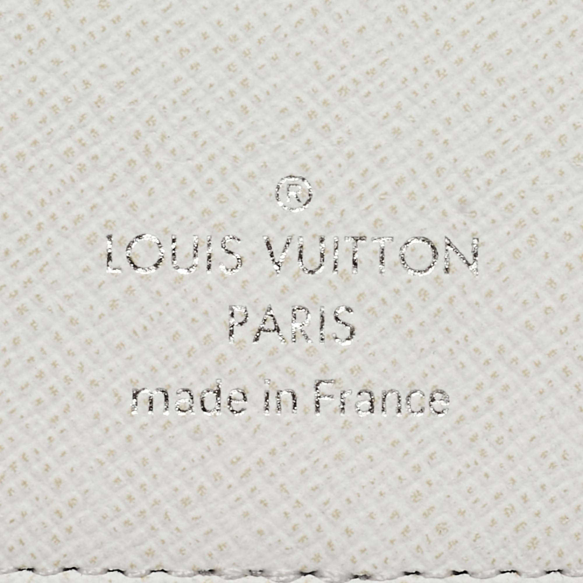 Louis Vuitton Optic White Monogram Canvas Pocket Organizer In New Condition In Dubai, Al Qouz 2
