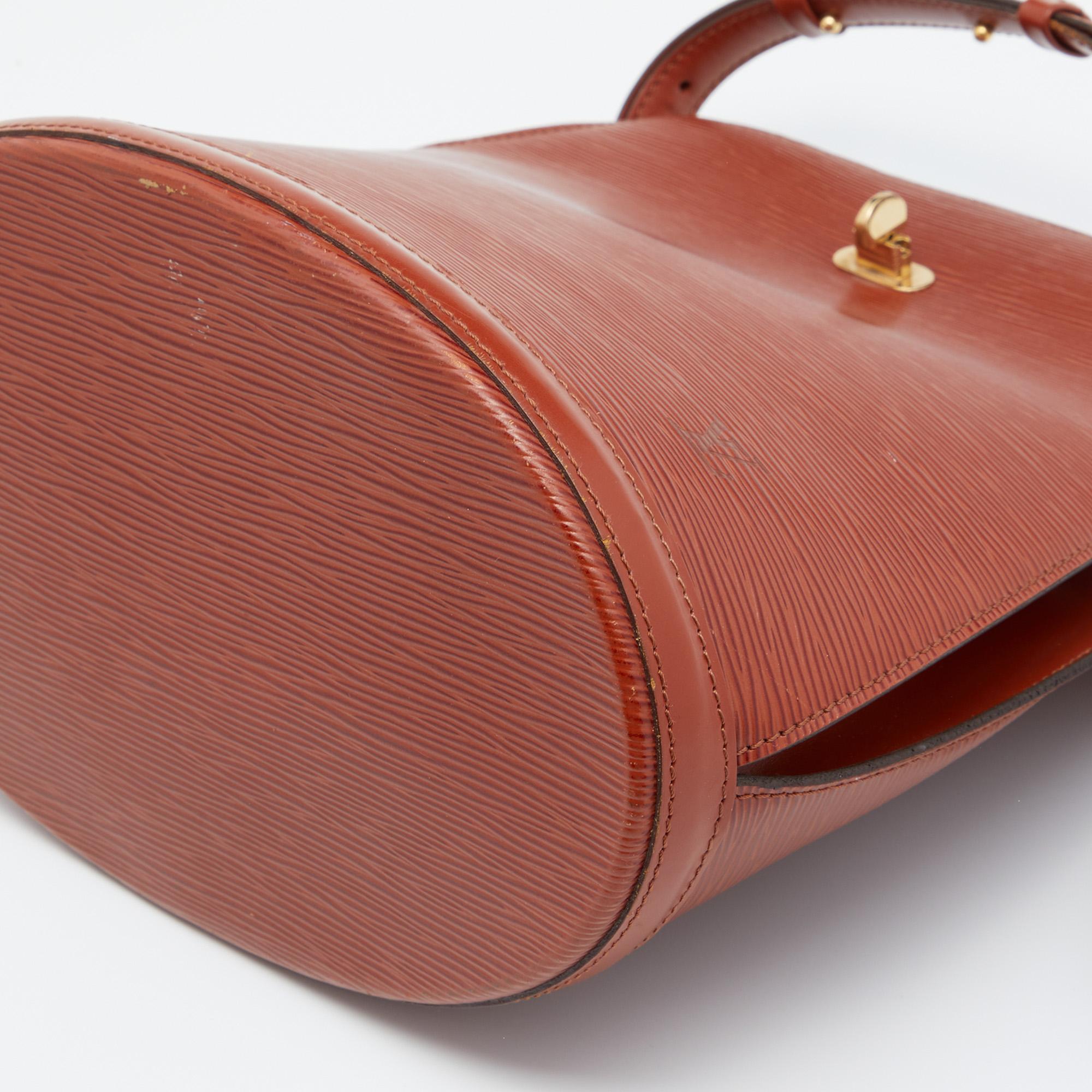 Women's Louis Vuitton Orange Epi Leather Cluny Bag