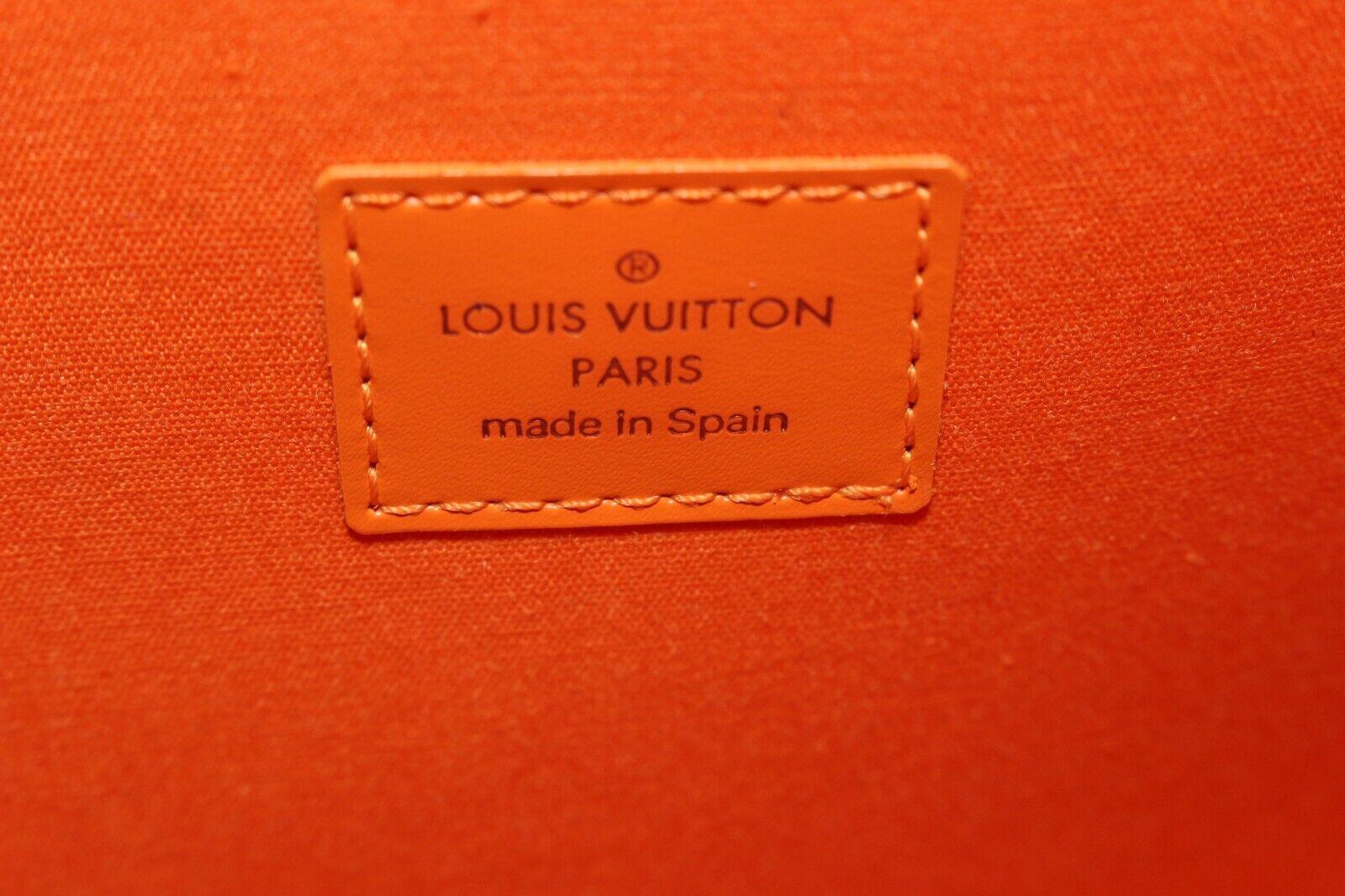 LOUIS VUITTON Orange Epi Leather Croisette Zip Shoulder Bag 1LV1220K For Sale 8