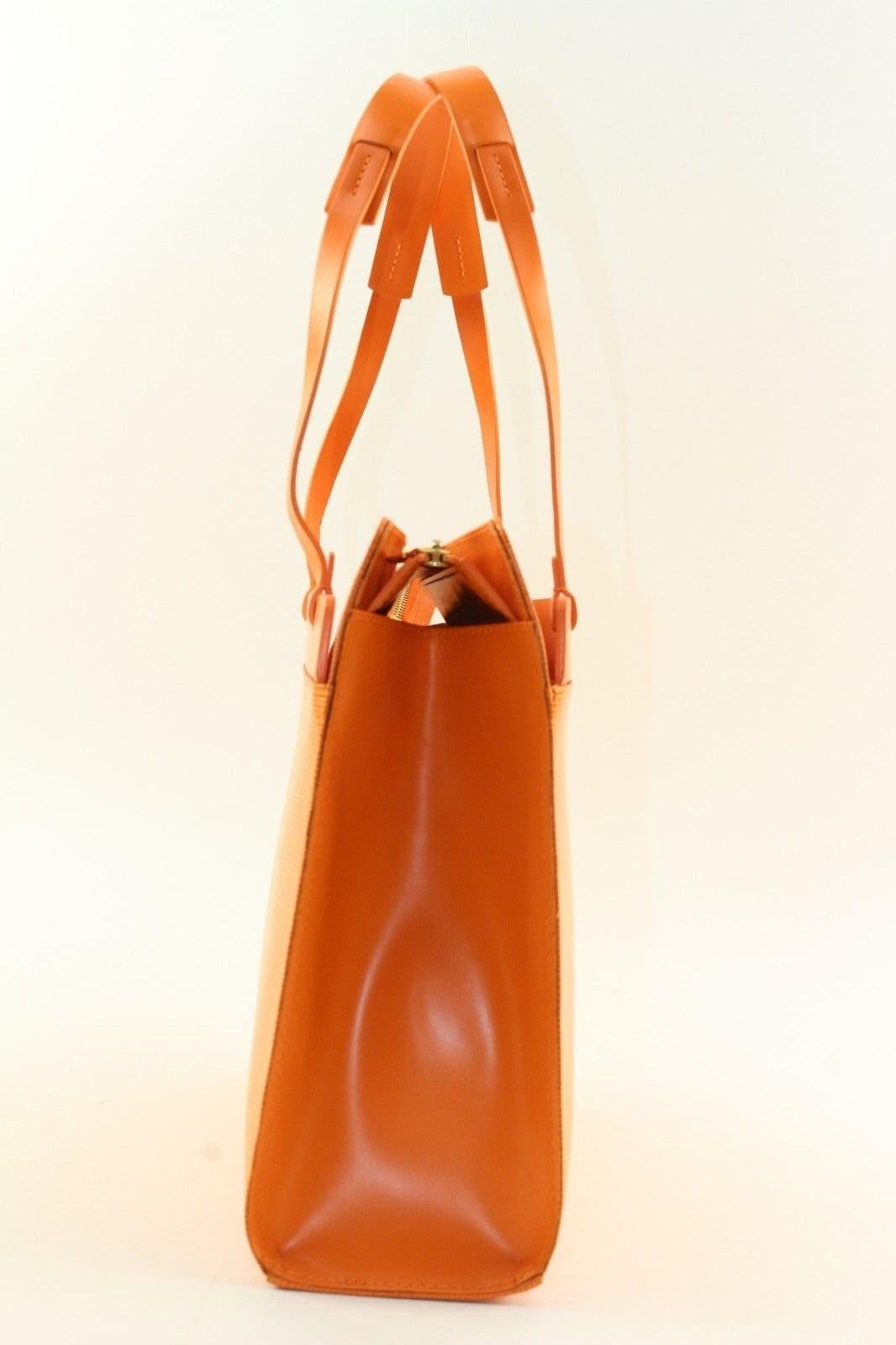 LOUIS VUITTON Orange Epi Leather Croisette Zip Shoulder Bag 1LV1220K For Sale 1