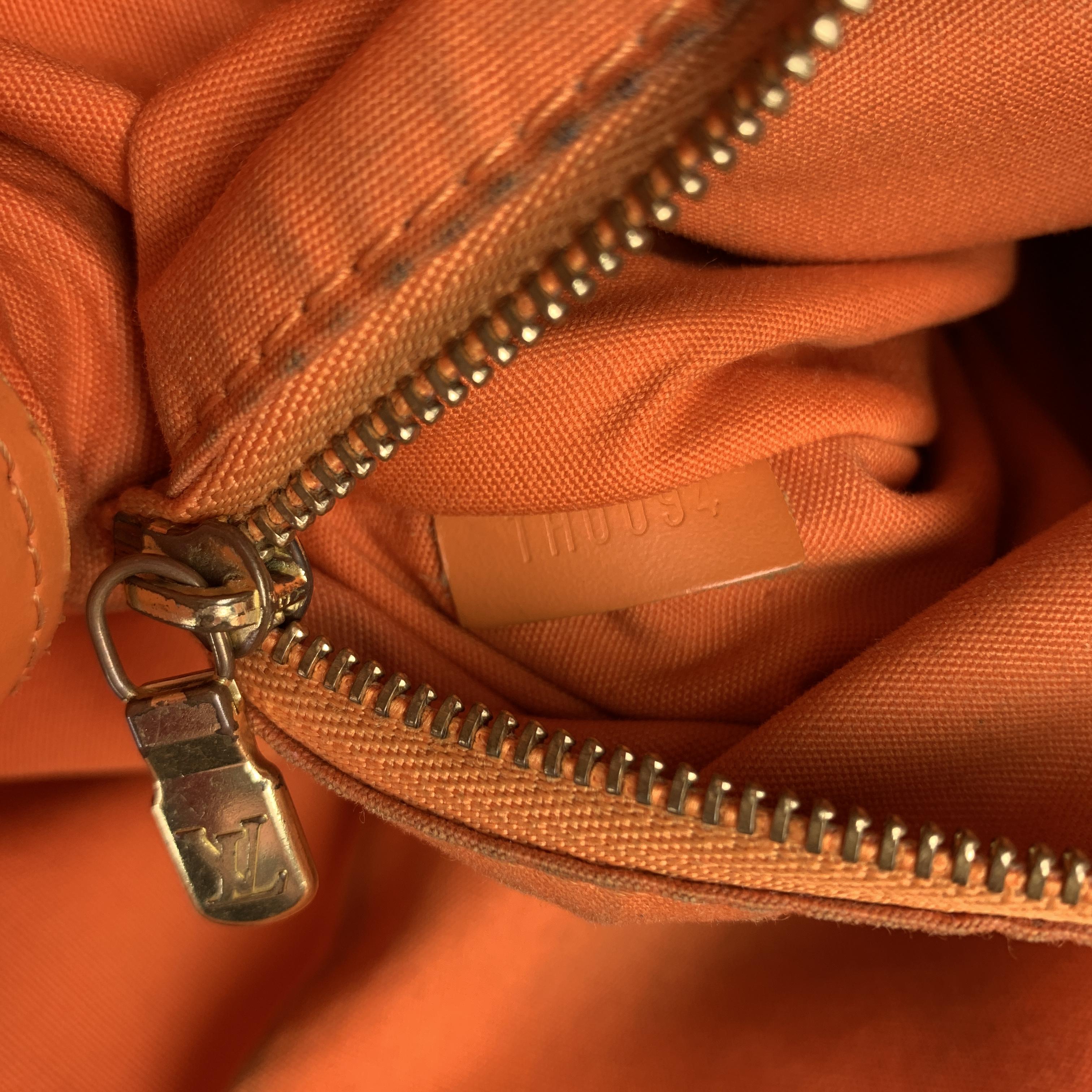LOUIS VUITTON Orange Epi Leather MANDARA MM Large Shoulder Bag 8