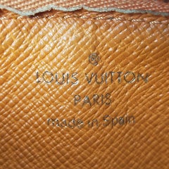 Louis Vuitton Orange Epi Leather Pochette Cles Key Pouch Keychain  863241