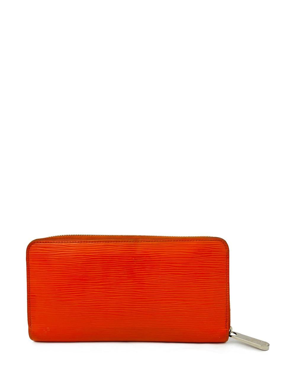 Louis Vuitton Orange EPI Leather Wallet In Good Condition For Sale In Amman, JO
