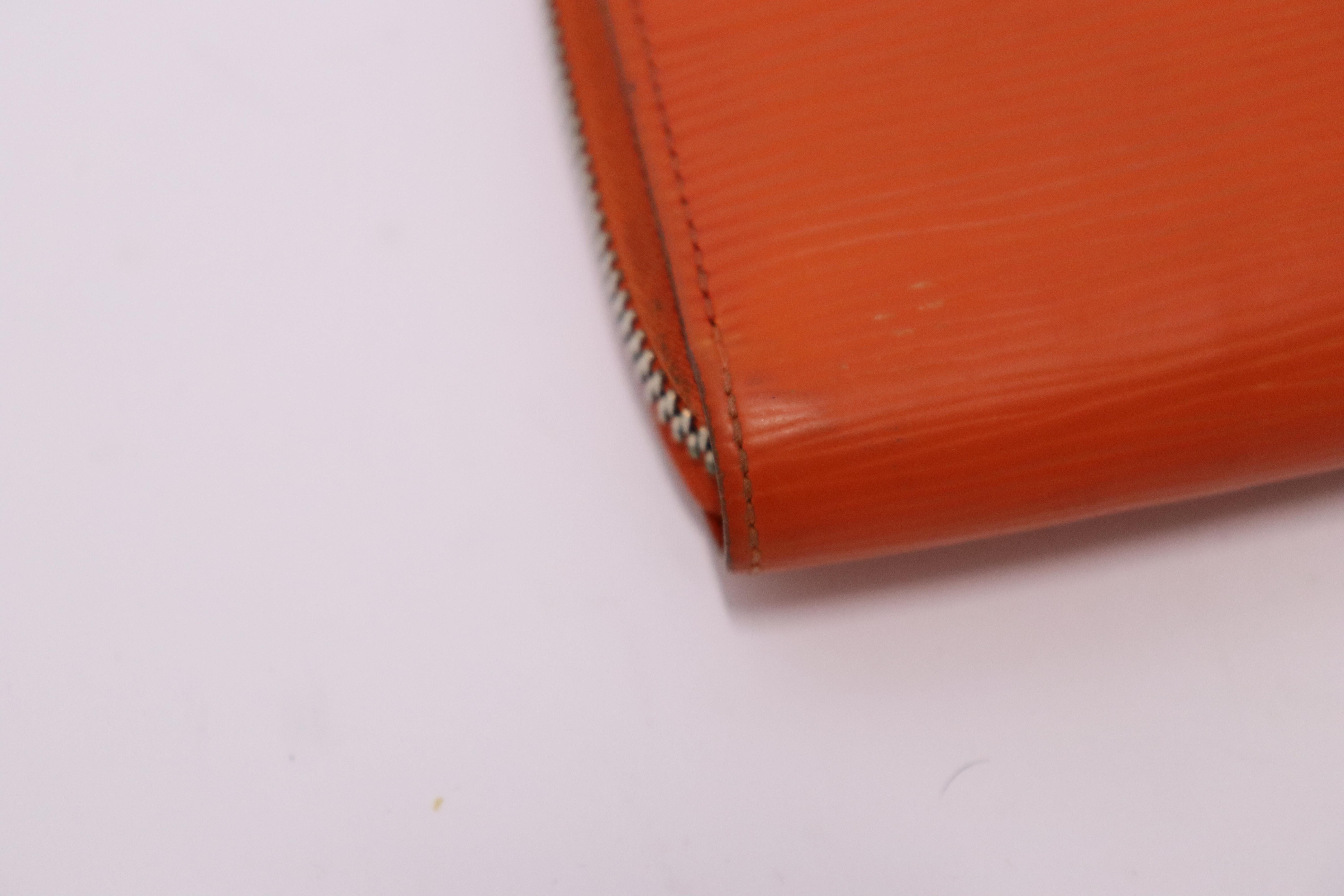 Louis Vuitton Orange EPI Leather Wallet For Sale 1