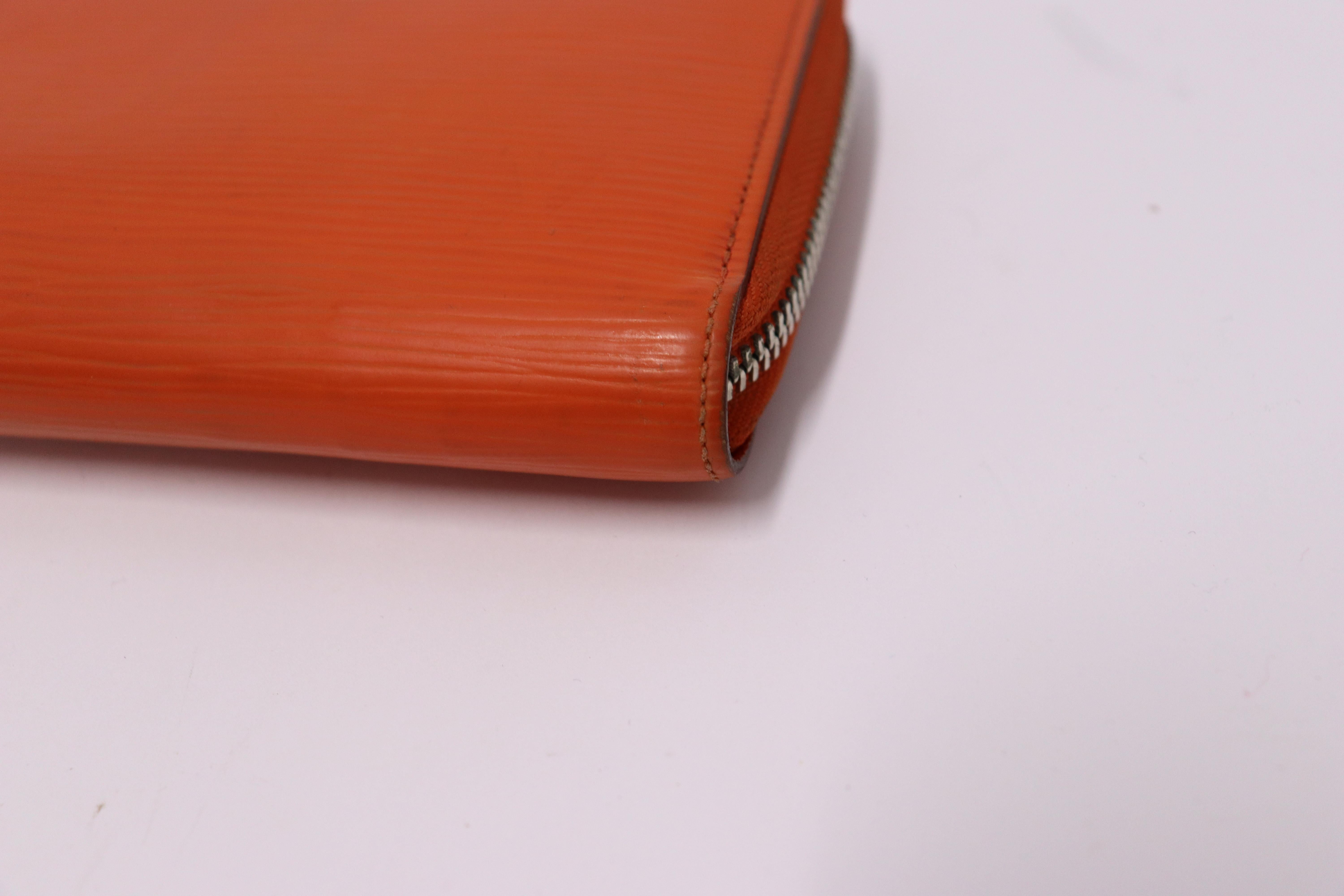Louis Vuitton Orange EPI Leather Wallet For Sale 4