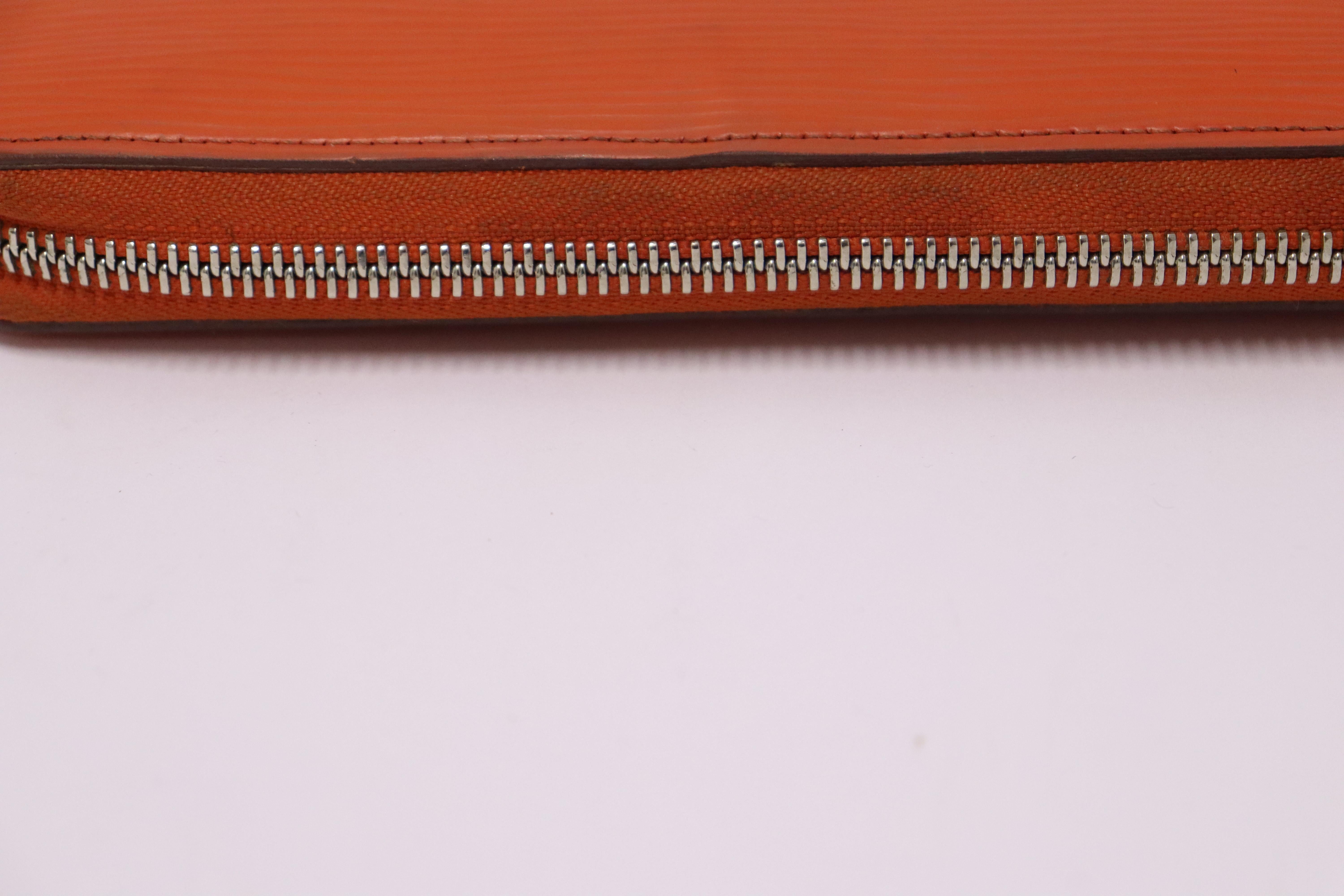 Louis Vuitton Orange EPI Leather Wallet For Sale 5