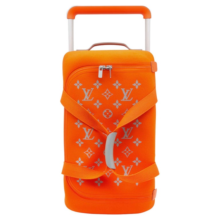 Louis Vuitton Orange Monogram Knit Horizon Soft 55 Duffle Bag at 1stDibs