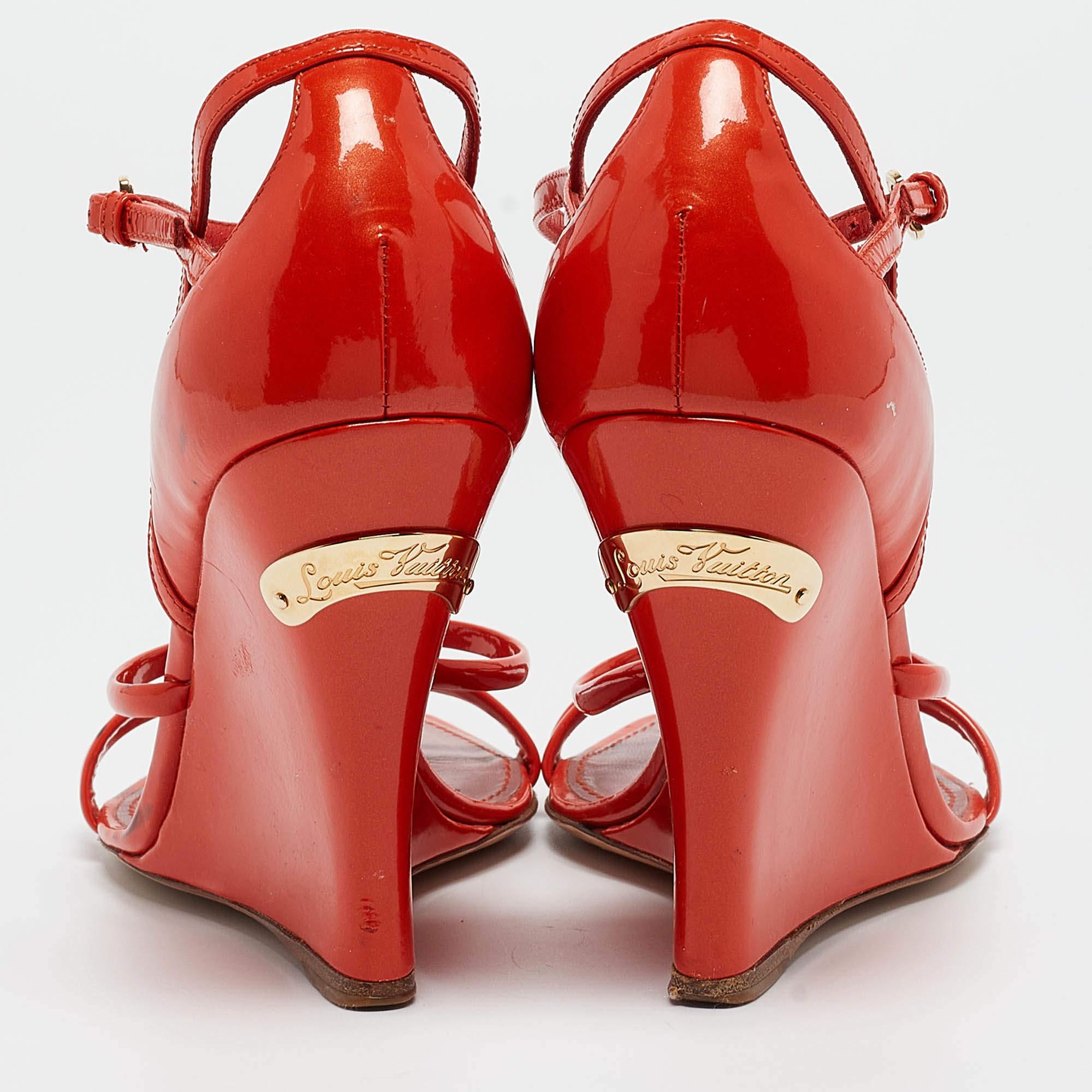 Women's Louis Vuitton Orange Patent Leather Strappy Wedge Sandals Size 37.5 For Sale