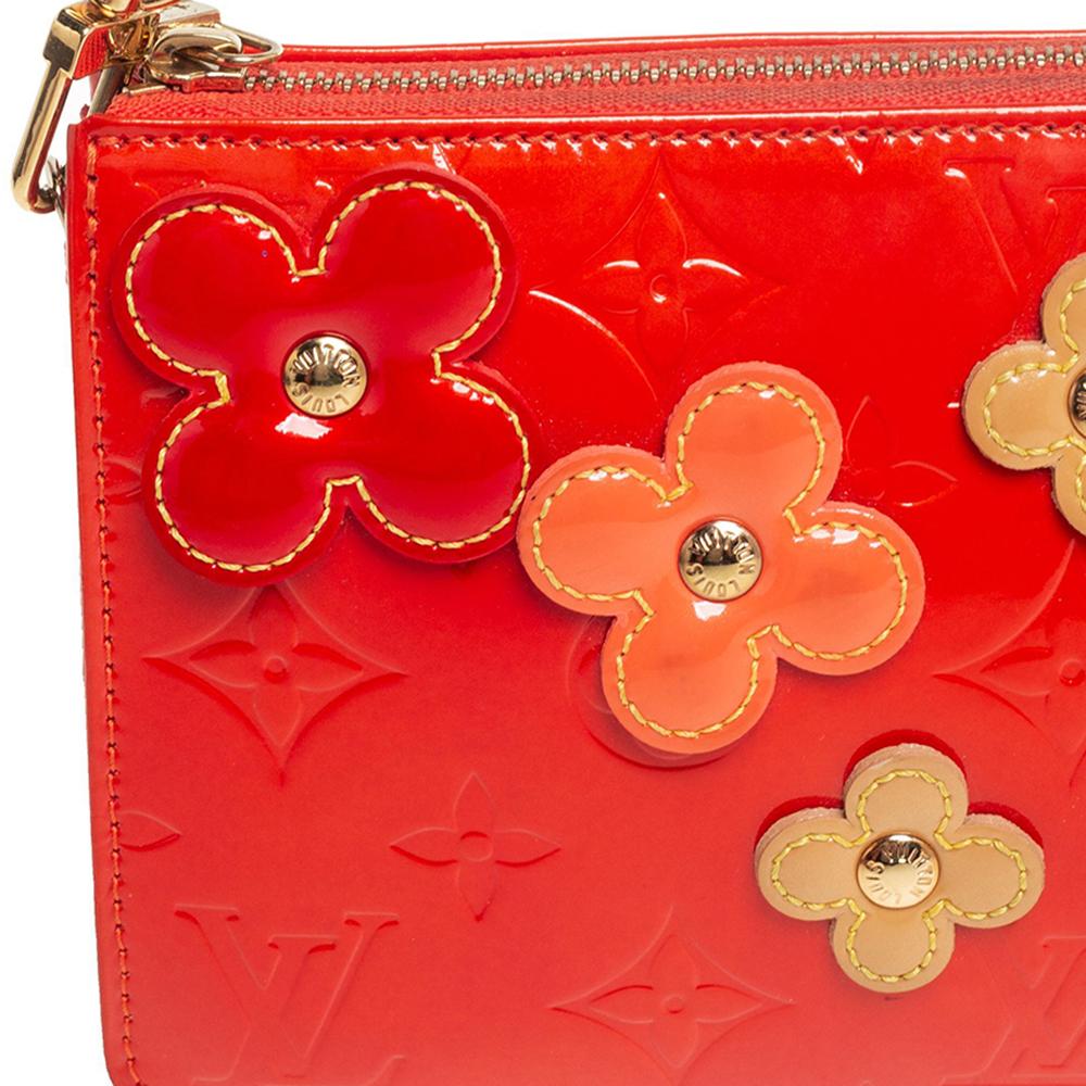 Louis Vuitton Orange Sunset Monogram Vernis Lexington Fleurs Pochette Bag In Good Condition In Dubai, Al Qouz 2