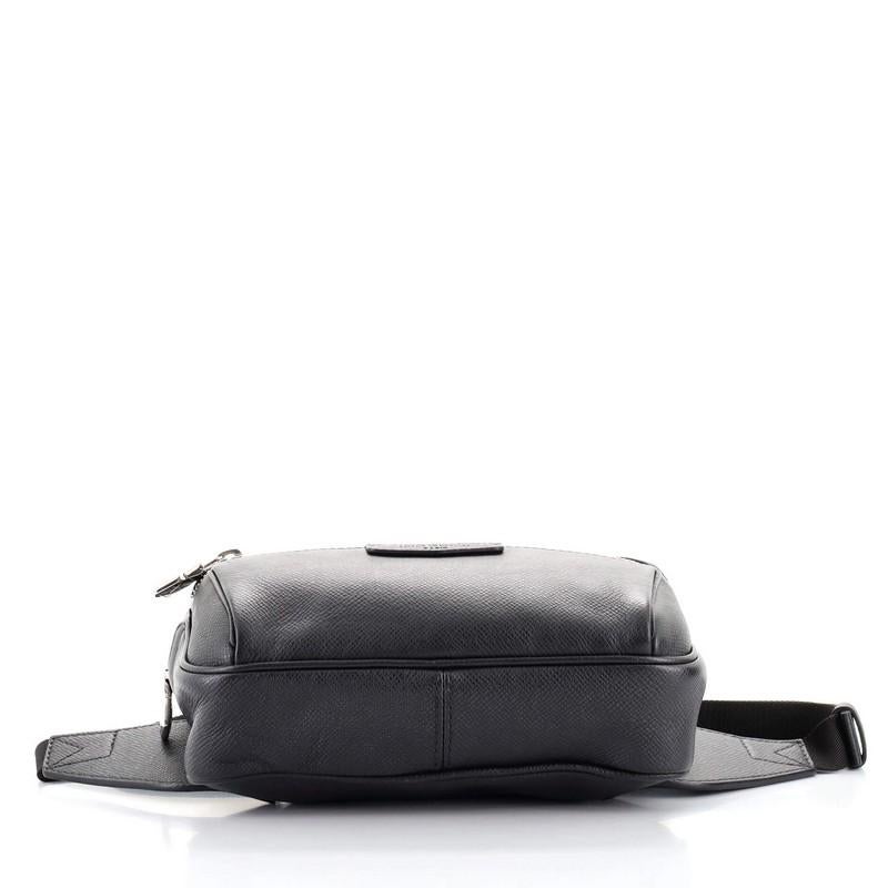 Louis Vuitton Outdoor BumBag Taiga Leather In Good Condition In NY, NY