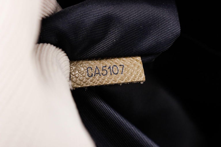 Louis Vuitton Outdoor Messenger Bag PM with blue hardware, adjustable strap, exterior zipper pocket, interior slip pocket and zipper closure.



11.6 x 7.9 x 4.1Features:
 • Shoulder Bag

MEASUREMENTS:
 11 in / 28 cm
 4 in / 10 cm
 8 in / 20