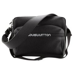 Sac besace Louis Vuitton Outdoor édition limitée en cuir Taiga PM