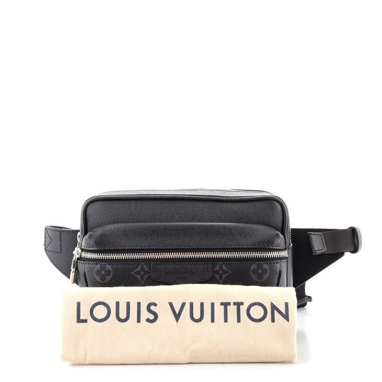 Louis Vuitton Outdoor Messenger Monogram Taigarama - 2 For Sale on 1stDibs