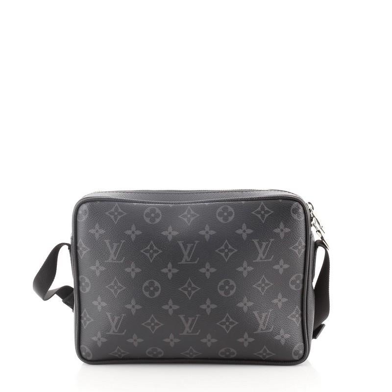 Messenger-Monogramm Taigarama von Louis Vuitton für draußen (Schwarz)