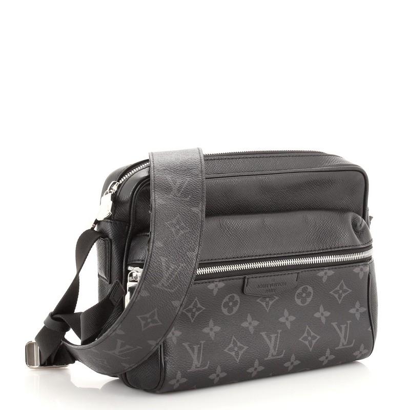Messenger-Monogramm Taigarama von Louis Vuitton für draußen (Schwarz)