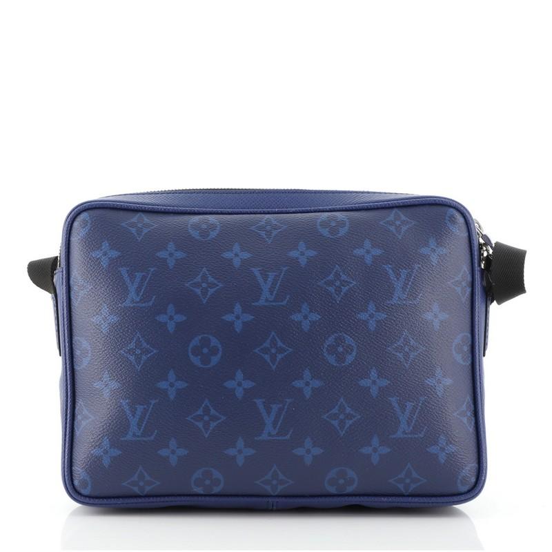 Messenger-Monogramm Taigarama von Louis Vuitton für draußen im Zustand „Gut“ in NY, NY
