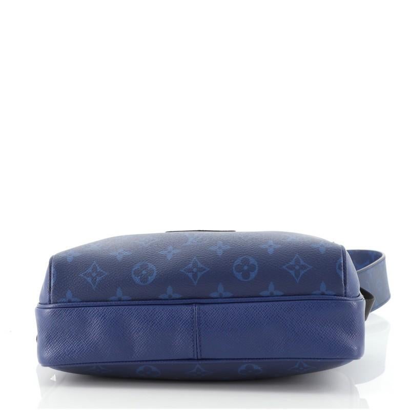 Messenger-Monogramm Taigarama von Louis Vuitton für draußen für Damen oder Herren