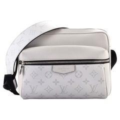 Shop Louis Vuitton TAIGA New Flap Messenger (M30807) by Lot*Lot