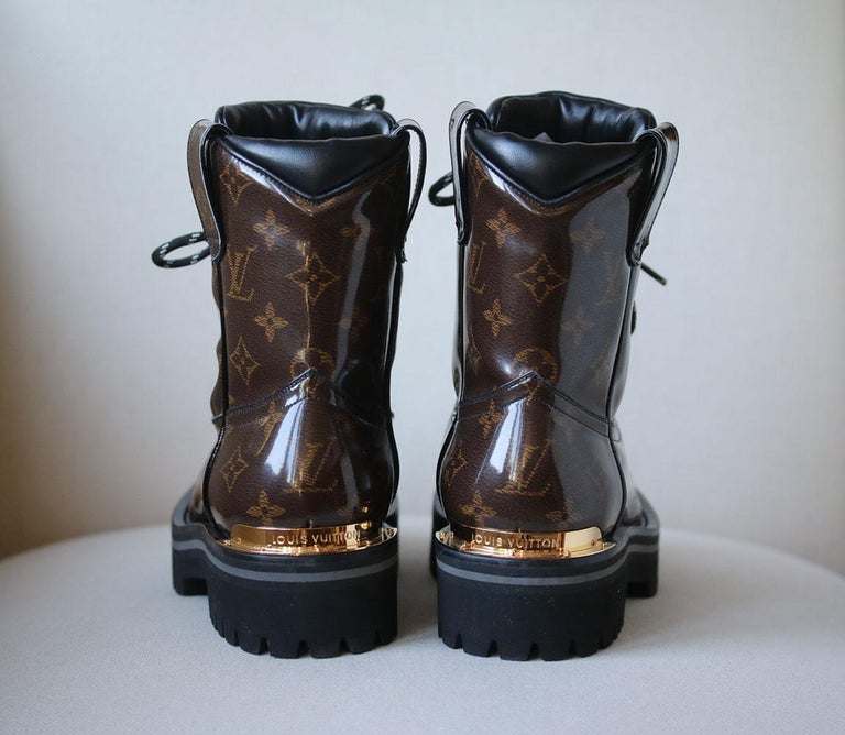 Louis Vuitton - Authenticated LV Outland Boots - Rubber Brown For Man, Good condition