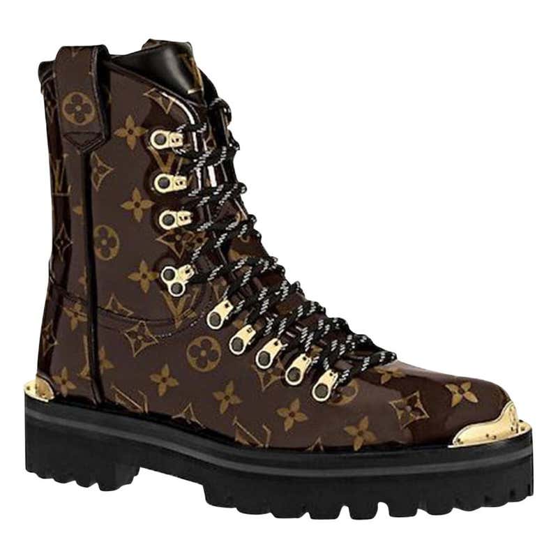 Louis Vuitton Hiking Boots Mens - For Sale on 1stDibs