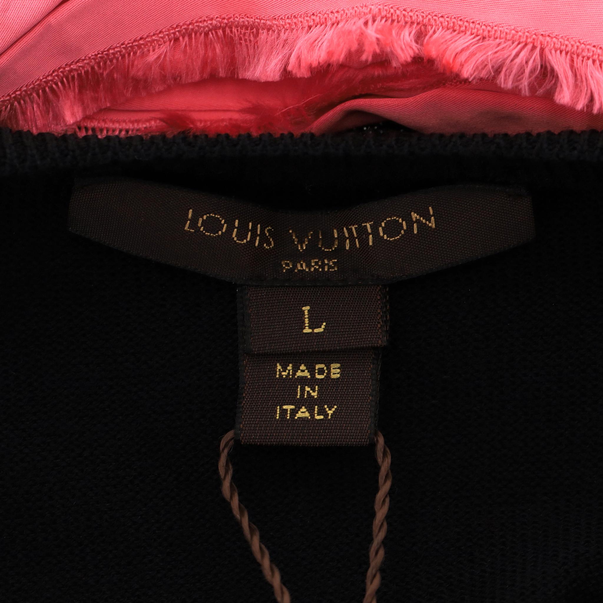 Louis Vuitton Oversized Bow Embellished Wool & Silk Blend Jumper For Sale 1