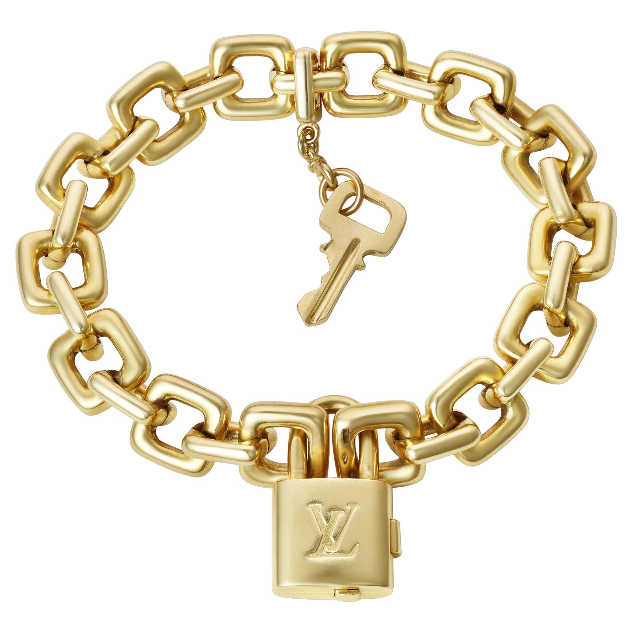 Pulsera candado y llave Louis Vuitton de oro amarillo de 18 quilates en venta