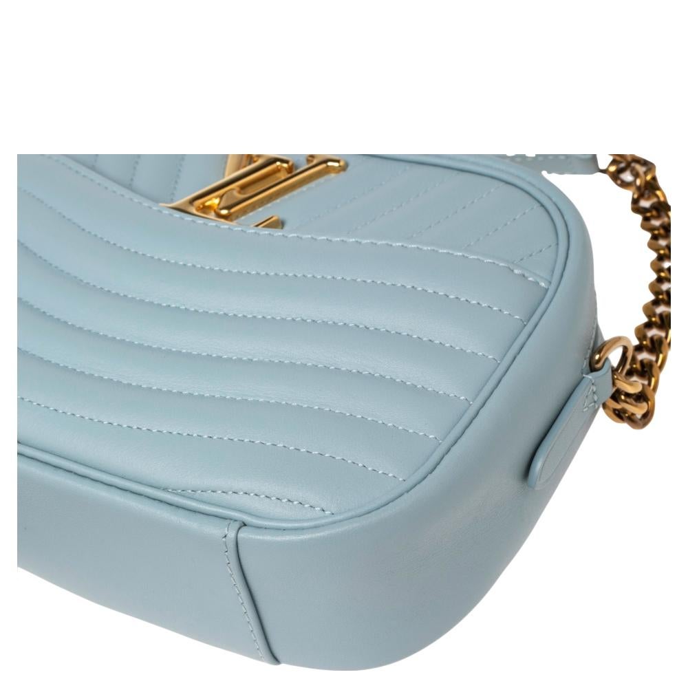 Louis Vuitton Pale Blue Leather New Wave Chain PM Bag In New Condition In Dubai, Al Qouz 2