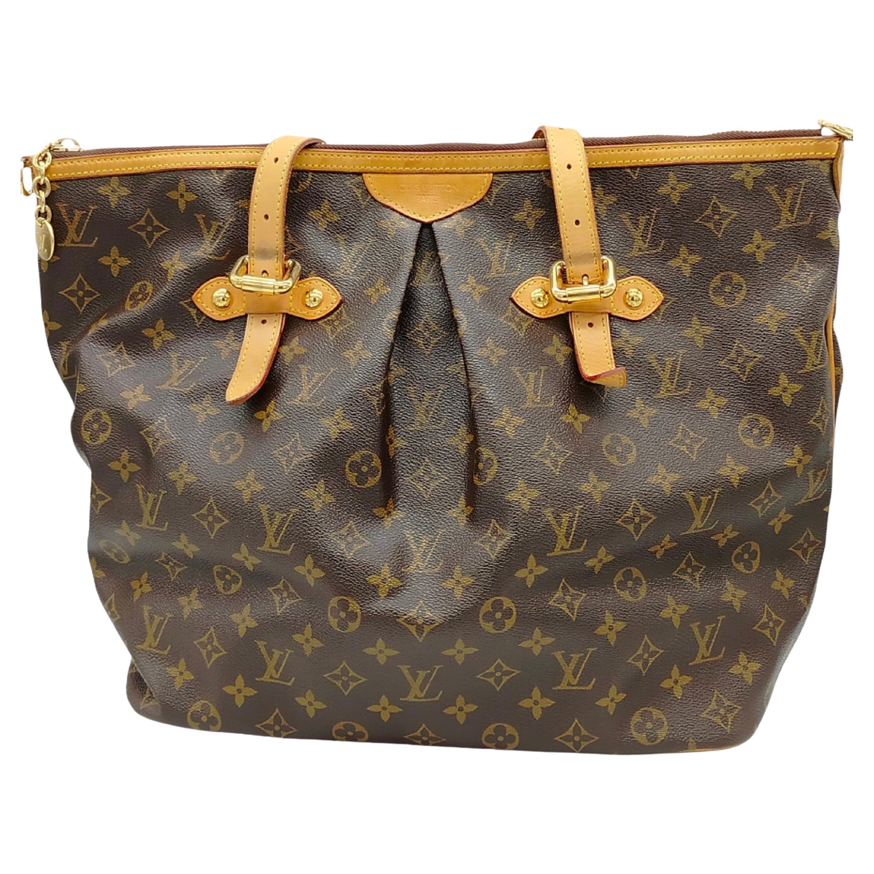 Louis Vuitton Palermo GM bag with gold-tone hardware. Practical shoulder strap for comfortable shoulder carry. A bag that will dress itself up for everyday wear.
Inclusion: Dust bag.
Remarks: The handle has