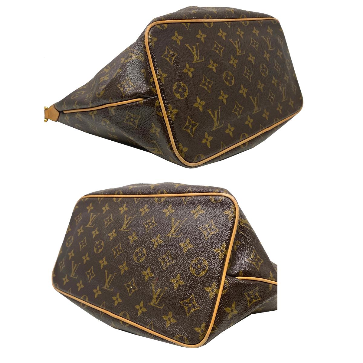 Louis Vuitton Palermo PM Monogram Canvas Crossbody Bag In Good Condition In Boca Raton, FL