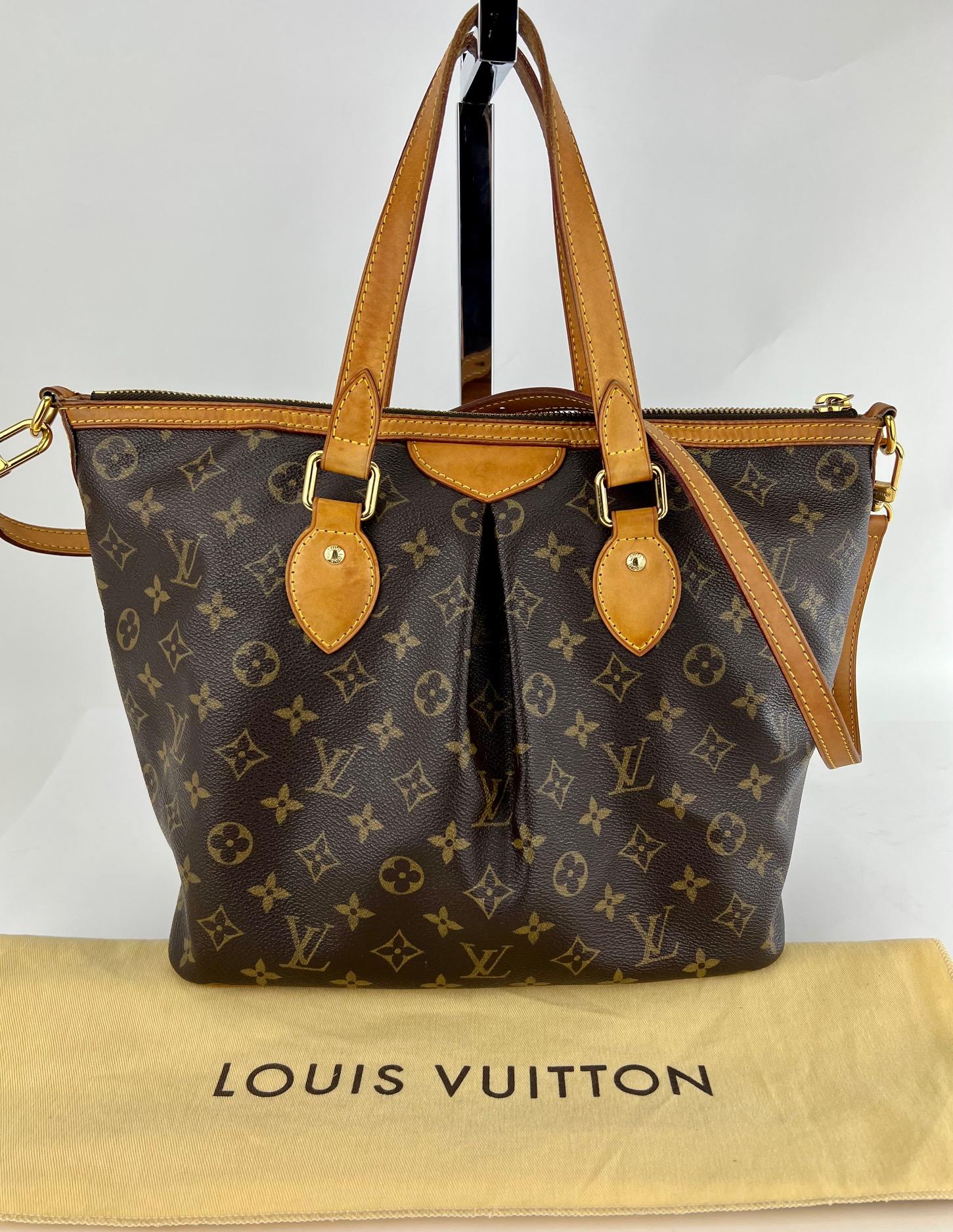 Pre-Owned  100% Authentic
Louis Vuitton Palermo PM Monogram Canvas Bag
W/added insert to help keep upright and Organize
RATING: B    very good, well maintained, shows
minor signs of wear 
MATERIAL: monogram canvas, leather
HANDLE: double leather,