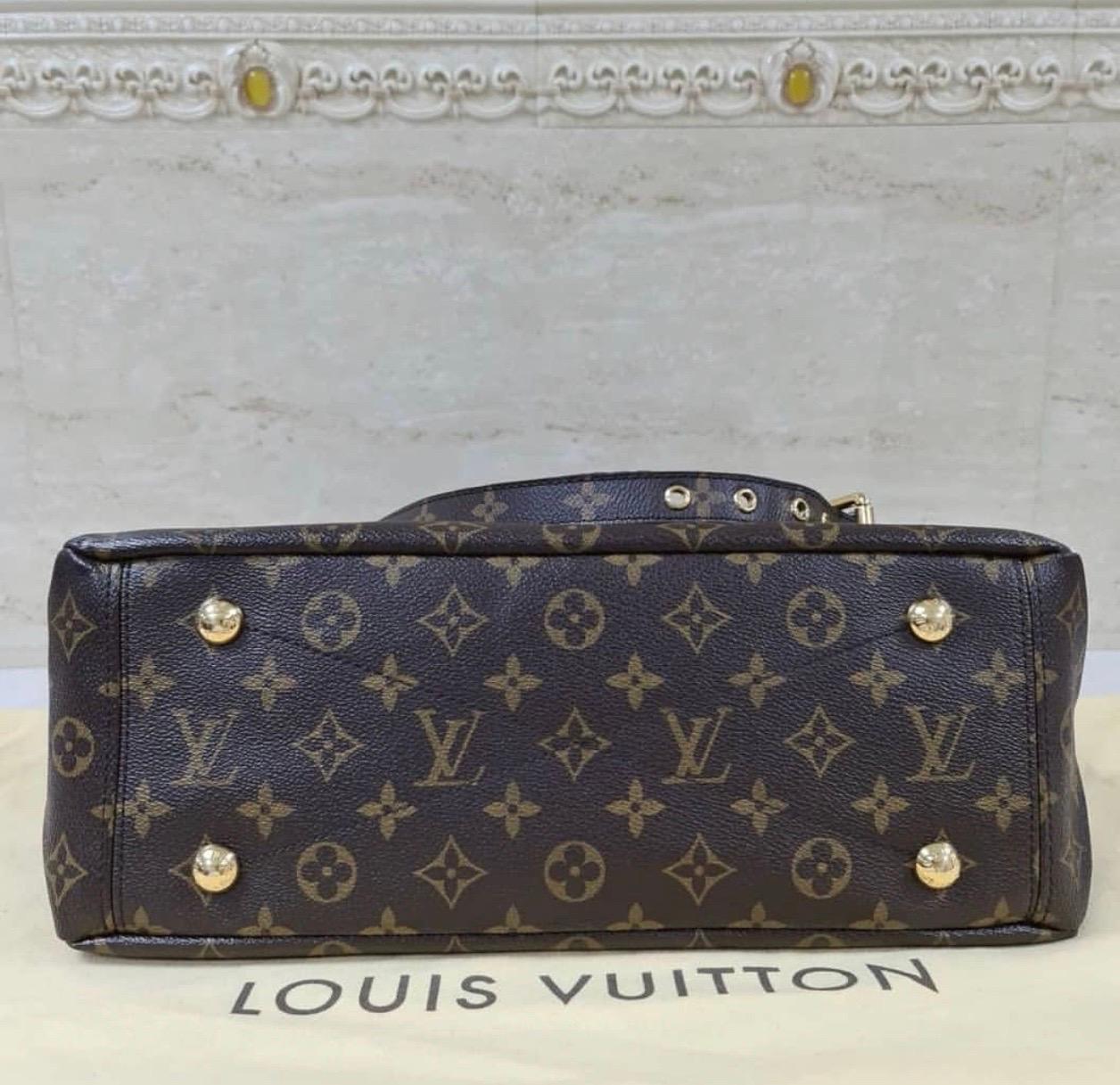 Women's Louis Vuitton Pallas Brown Leather Shoulder Monogram Canvas Bag