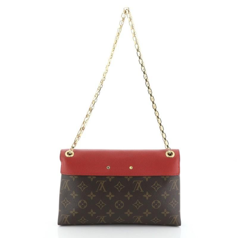 Women's Louis Vuitton Pallas Chain Shoulder Bag Monogram Canvas and Calf Leather