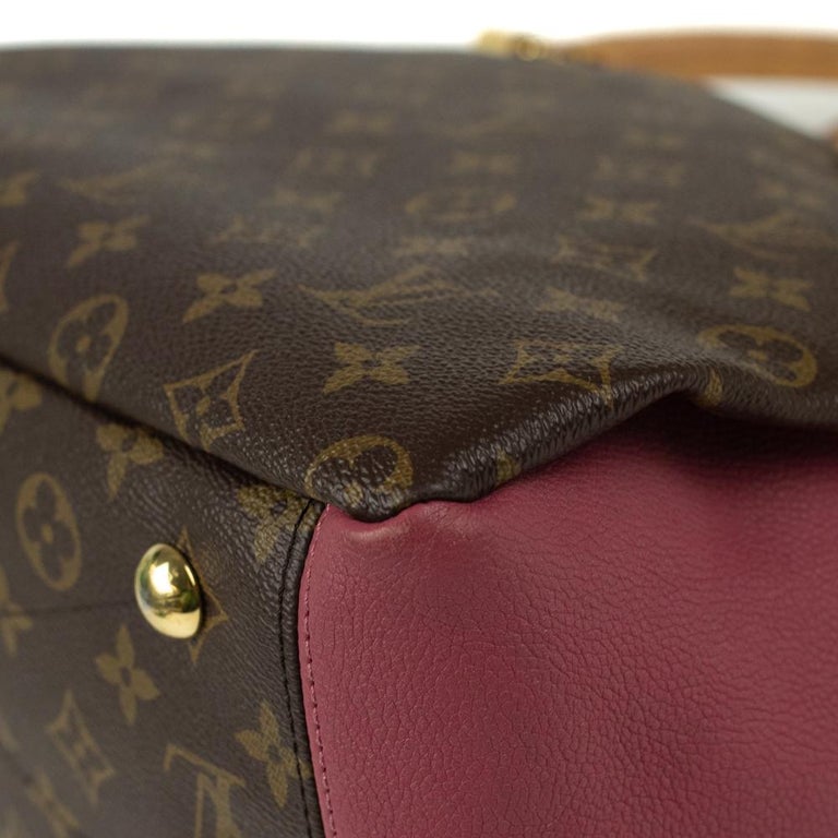 LOUIS VUITTON, Pallas in brown monogram canvas For Sale at 1stDibs