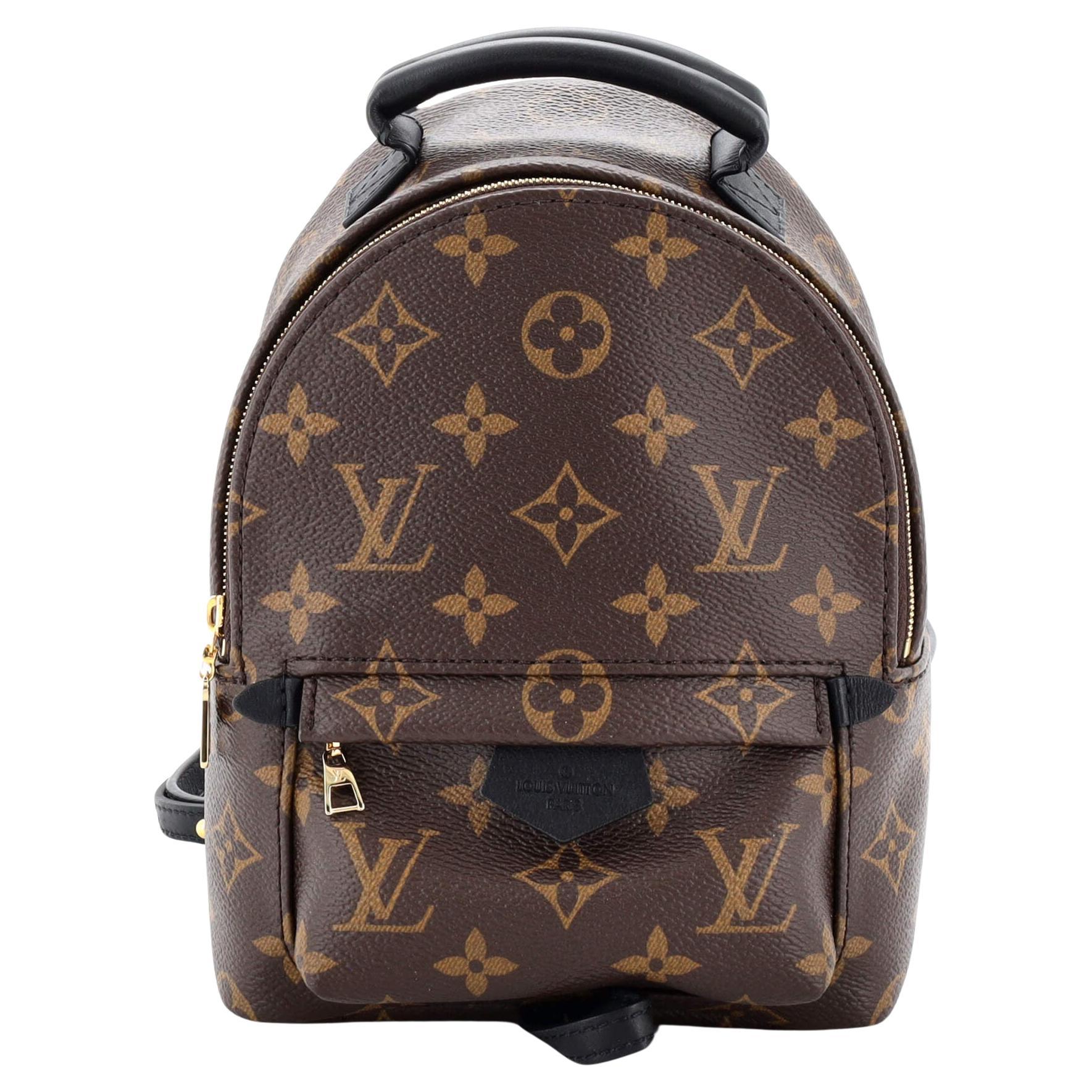 Louis Vuitton Aerogram Takeoff Messenger Bag Leather at 1stDibs