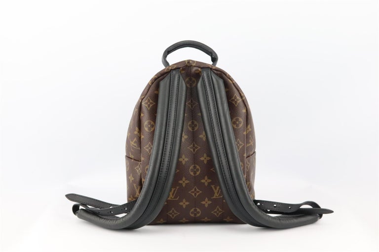 Palm springs cloth backpack Louis Vuitton Black in Cloth - 35056908