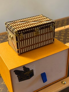 Louis Vuitton Paper Weight, Louis Vuitton Jewelry Box, Vuitton Trunk