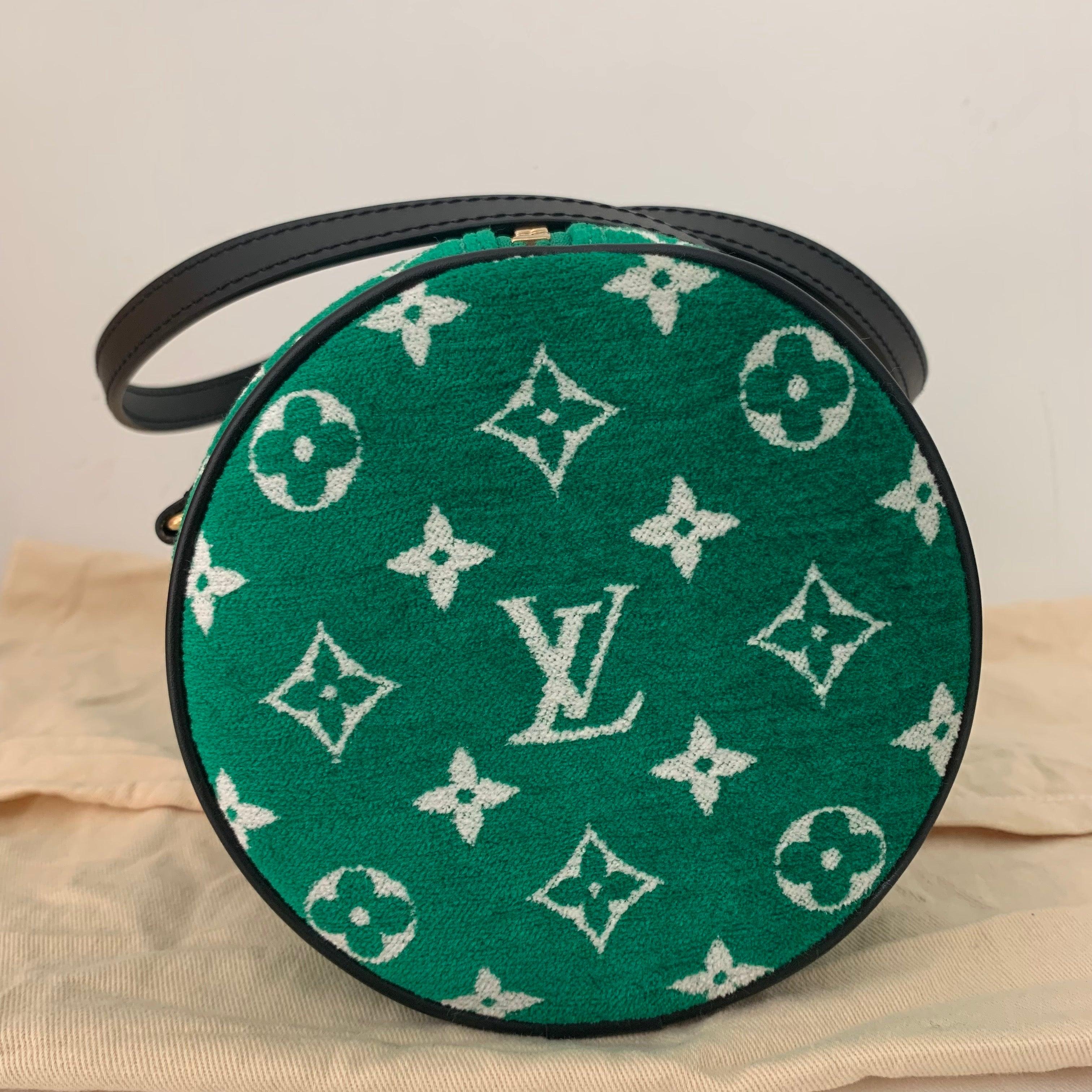 Louis Vuitton Papillon Trunk 26 Green Monogram Velvet and Leather For Sale 2