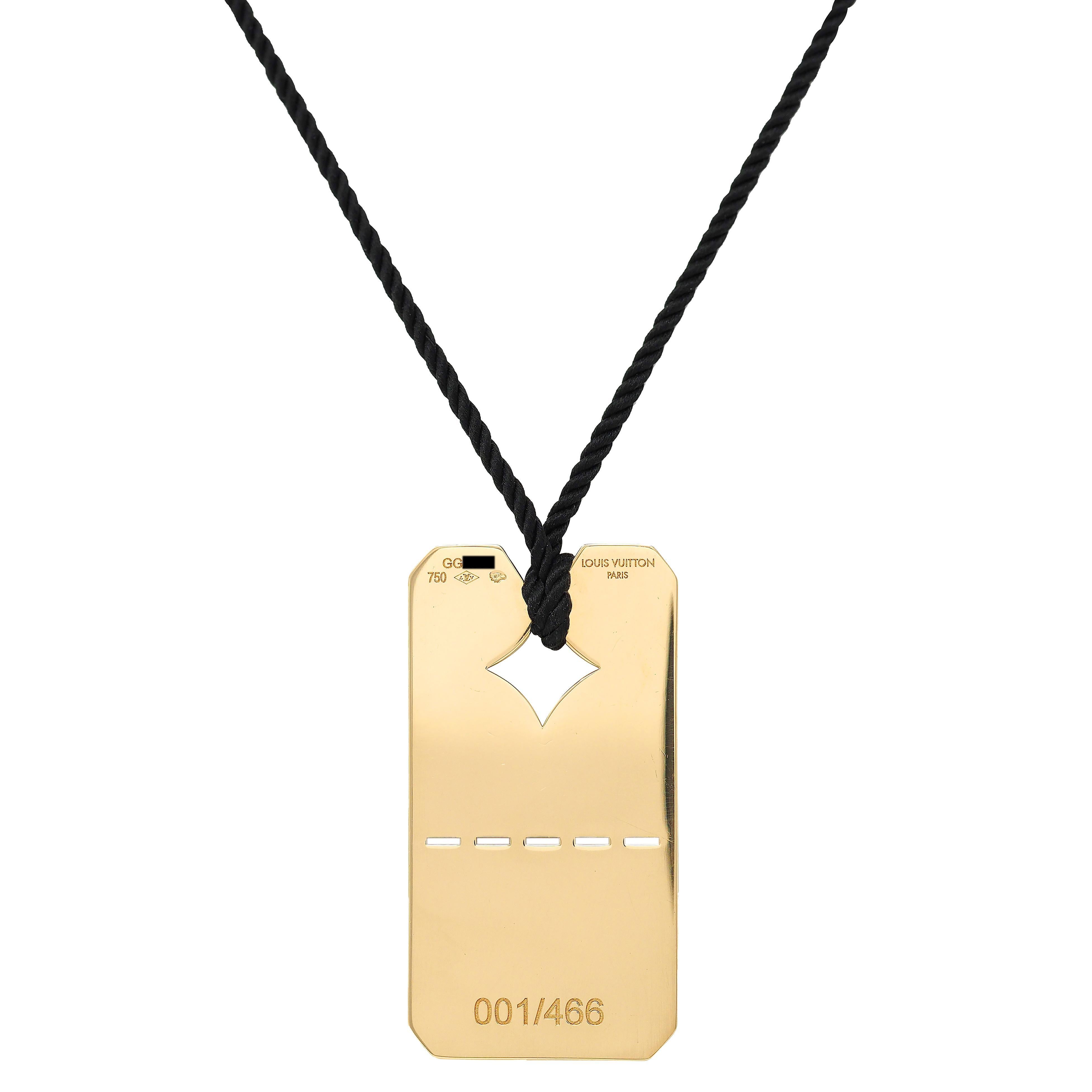 Louis Vuitton Paris 18 Karat Yellow Gold Logo Dog Tag Unisex Pendant Necklace For Sale 2