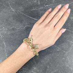 Quadratisches Schloss- und Schlüsselanhänger-Armband aus 18 Karat Gelbgold von Louis Vuitton Paris 2000er Jahre