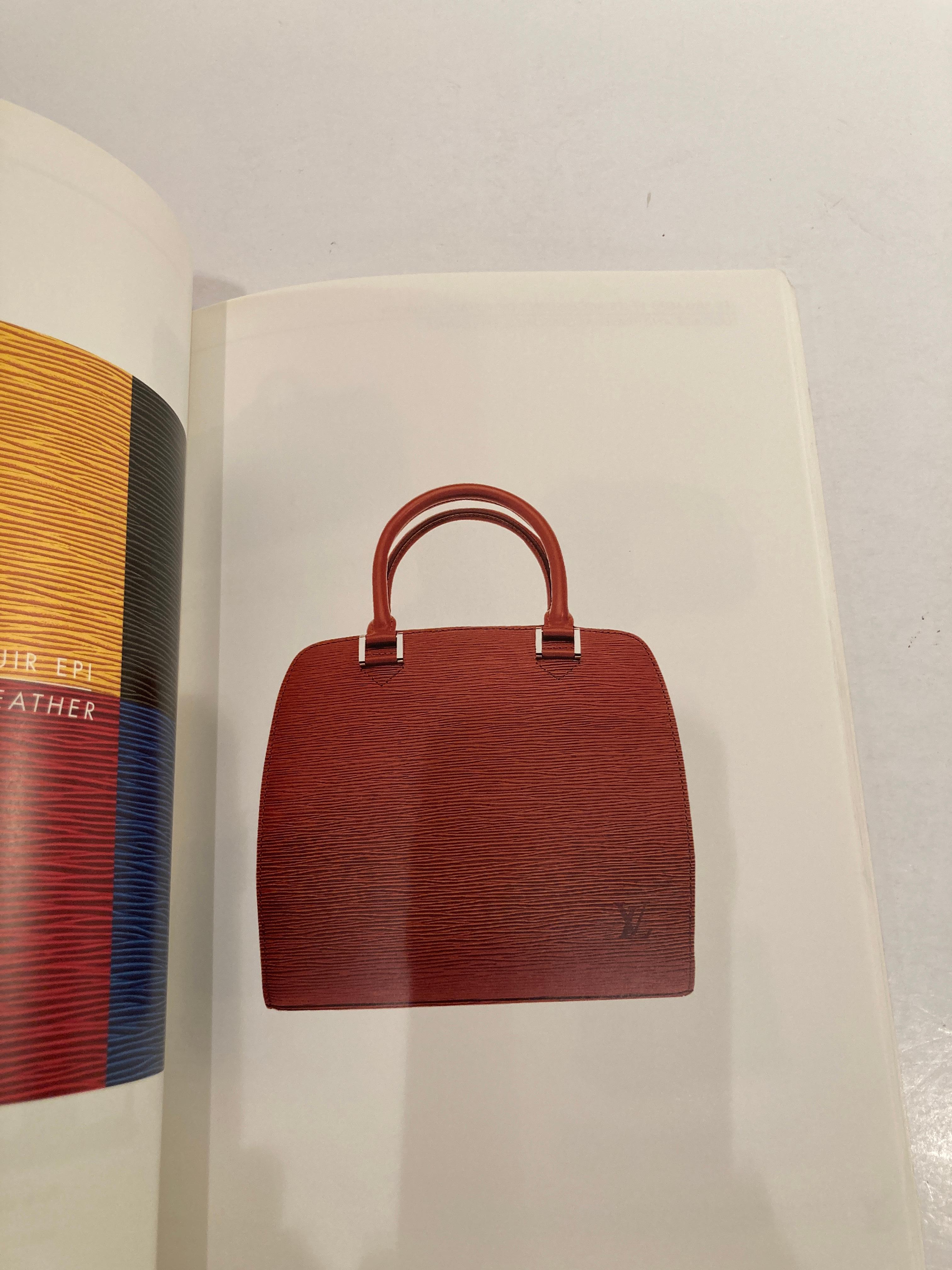 Louis Vuitton Paris France Edition Collectible Catalog, 1999  1