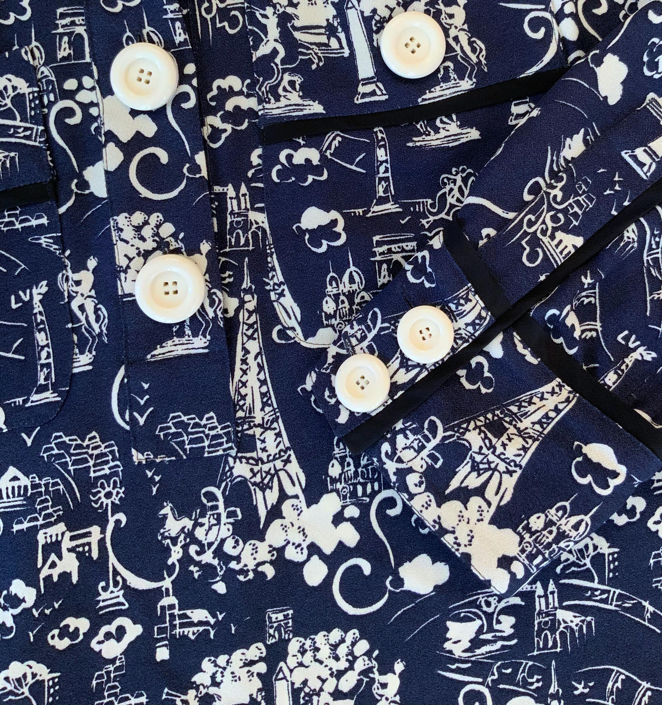 Monuments Marineblaue Seidenbluse mit Druck von Louis Vuitton für Damen oder Herren