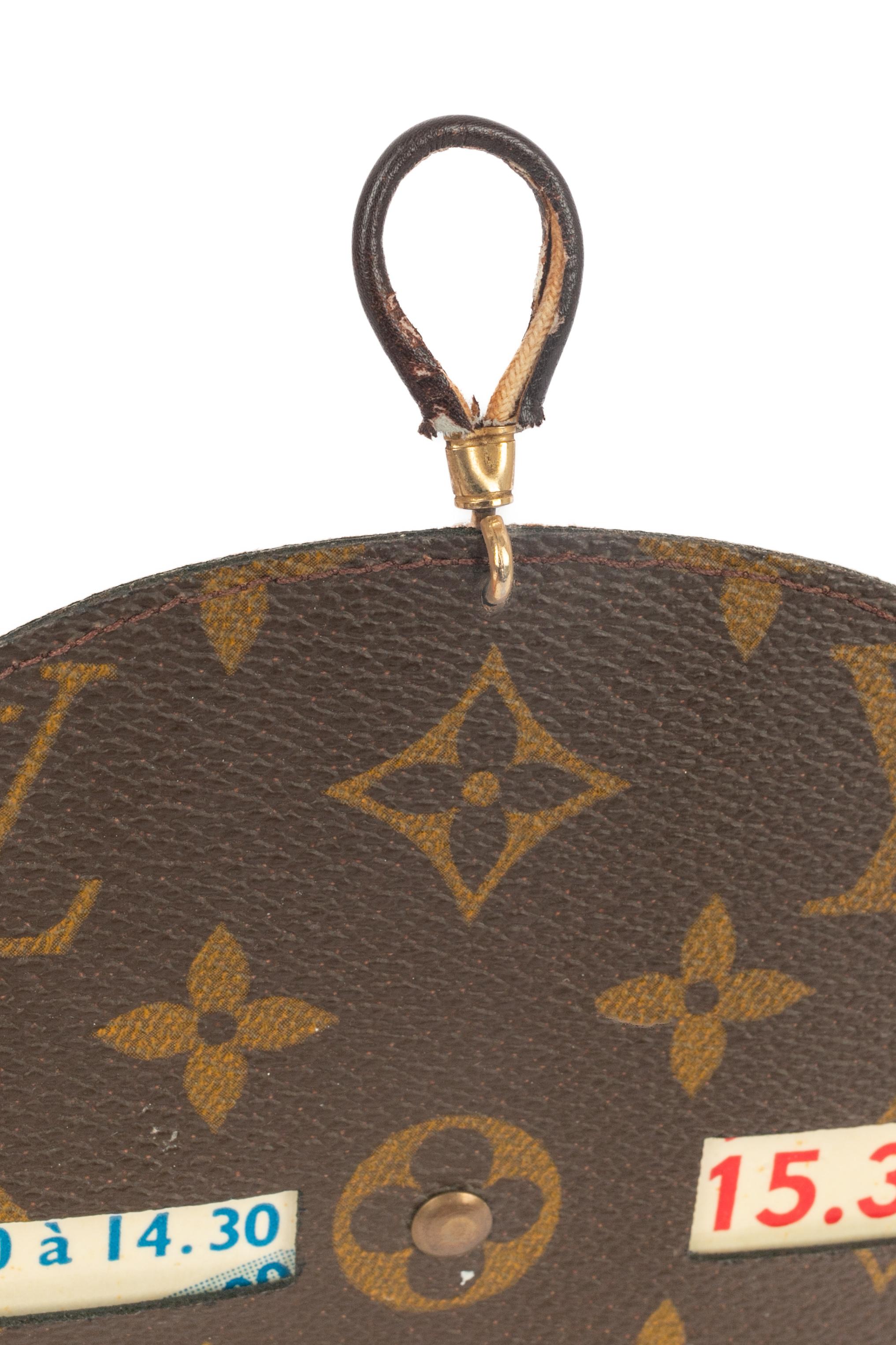 Women's or Men's Louis Vuitton parking disk For Sale