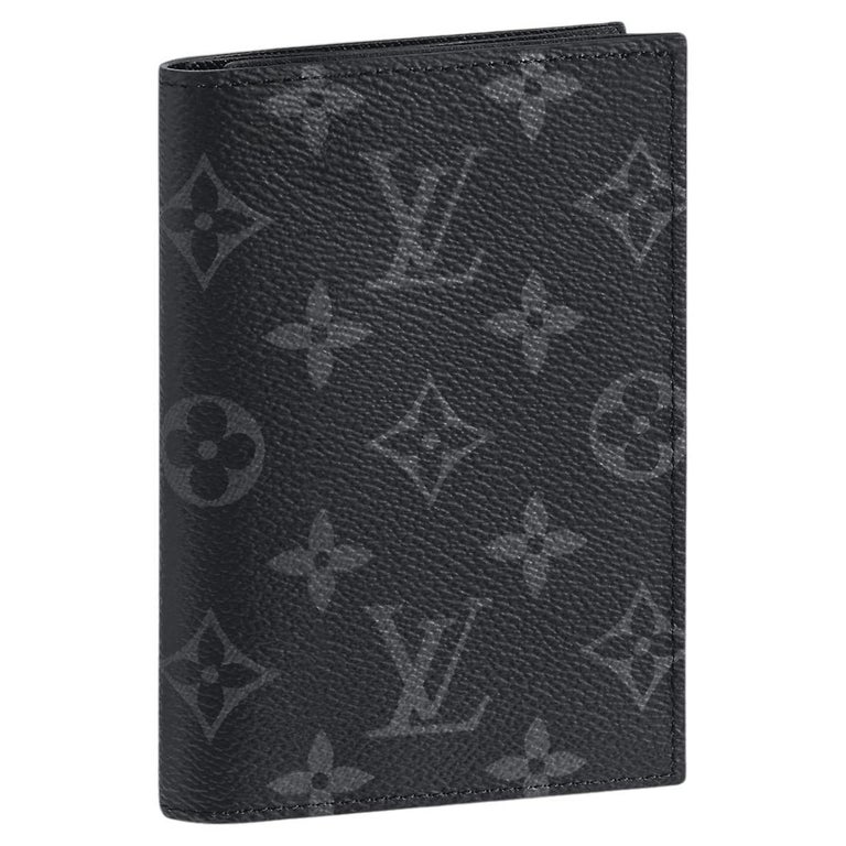 Louis Vuitton Passport Cover For Sale at 1stDibs
