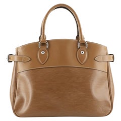 Louis Vuitton Passy Handbag Epi Leather GM
