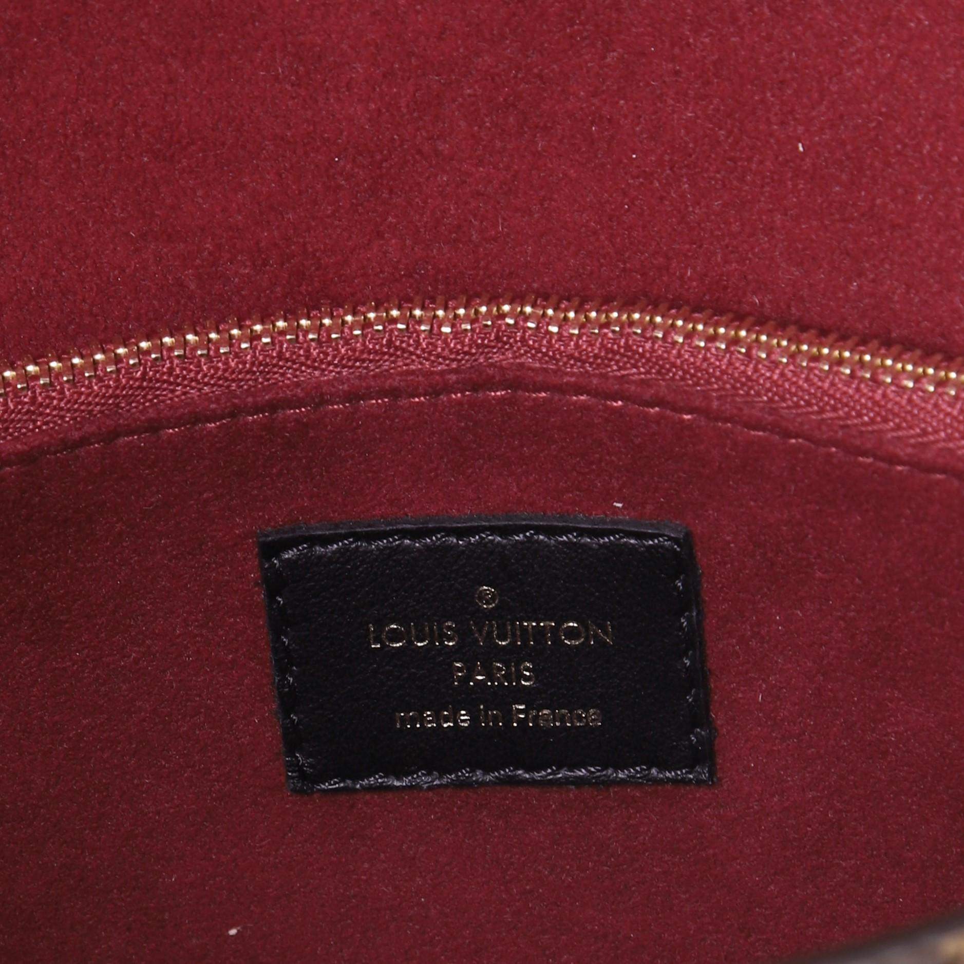 Louis Vuitton Passy Handbag Monogram Canvas In Good Condition In NY, NY