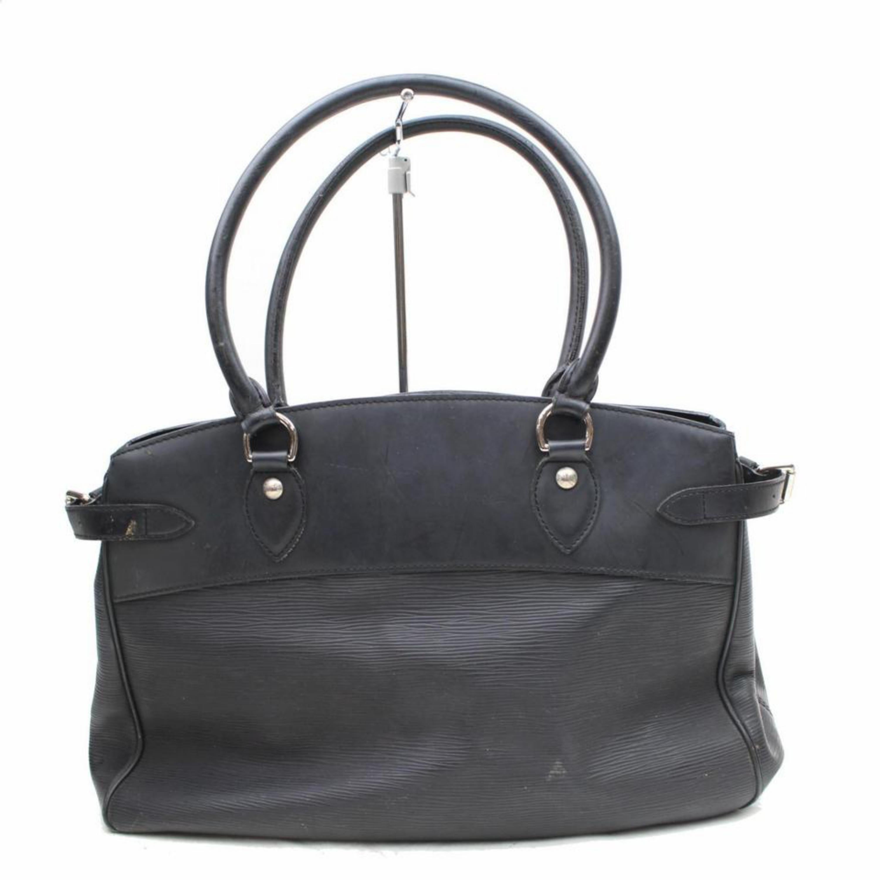 Louis Vuitton Passy Noir Gm 868989 Black Leather Shoulder Bag For Sale 5