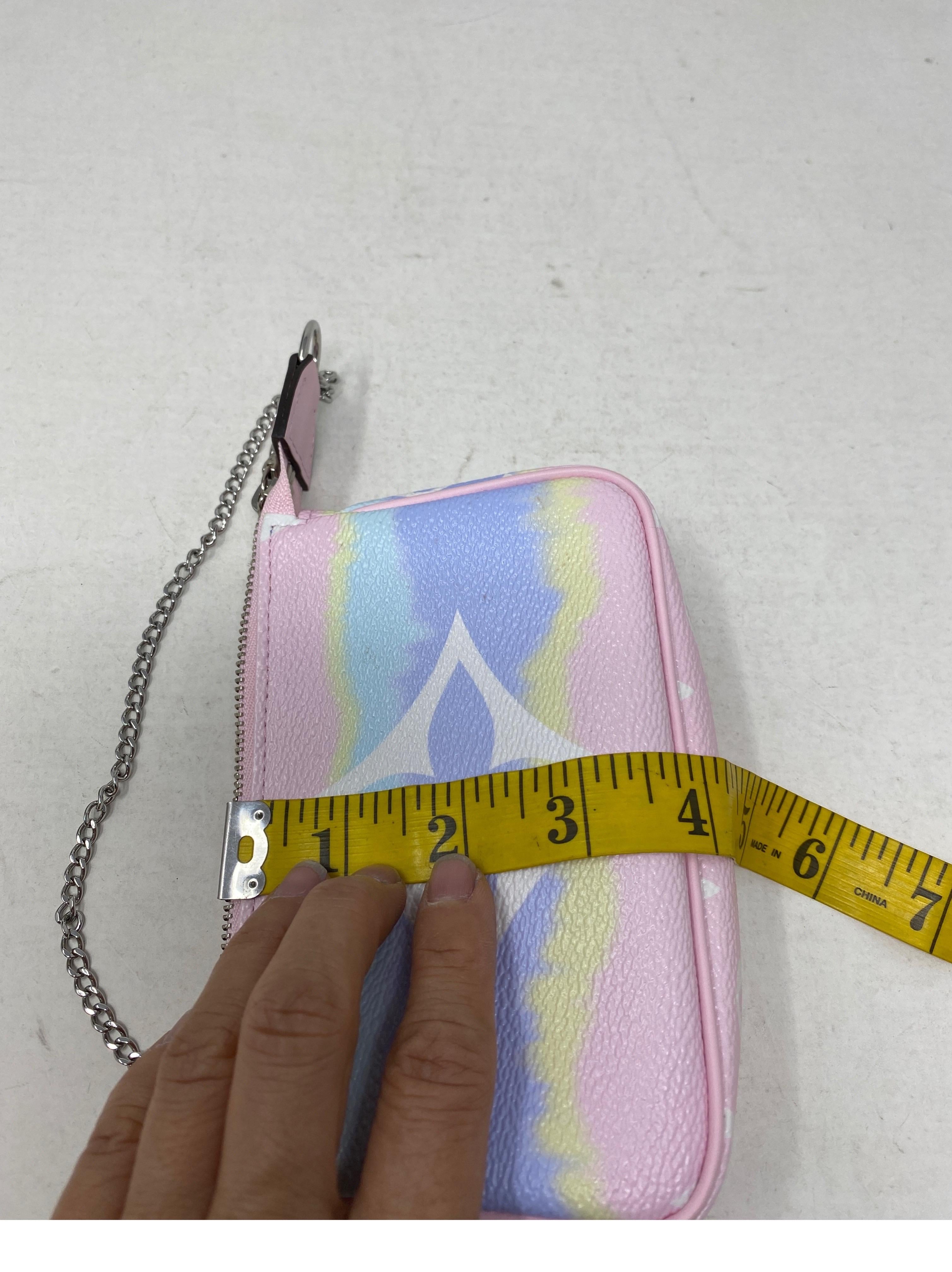 Louis Vuitton Pastel Escale Pochette 10