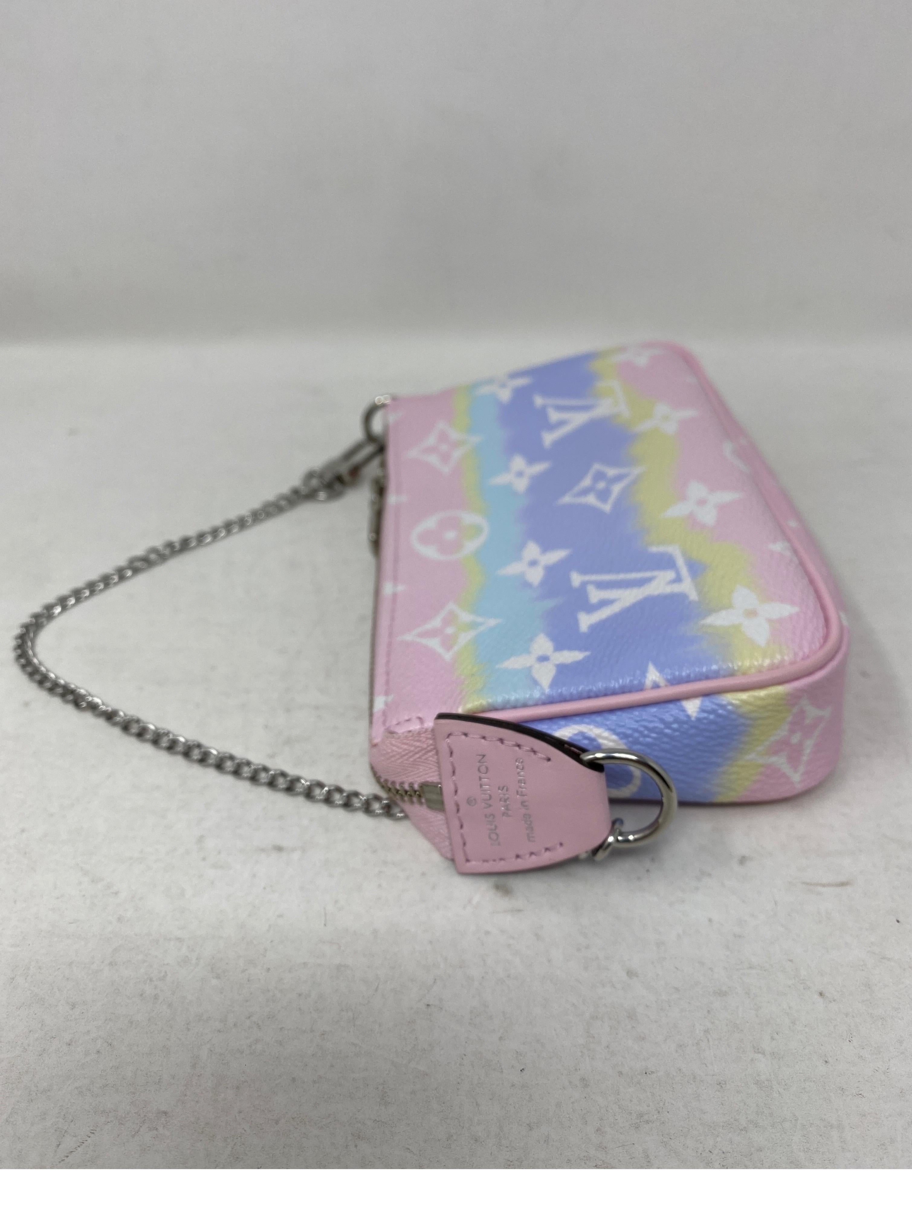 da uomo o donna Louis Vuitton Pastel Escale Pochette
